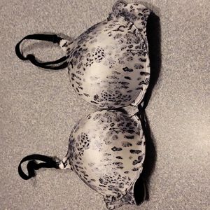 Victoria's Secret Bombshell Bra 32B
